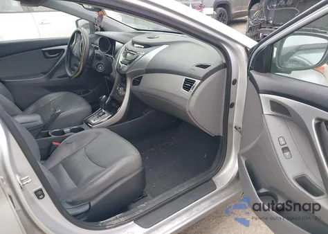 2013 Hyundai Elantra Limited z USA, uszkodzony, nr VIN KMHDH4AE8DU636428